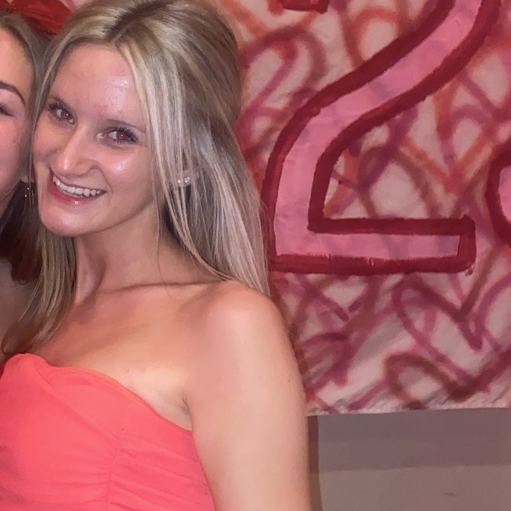 Meet your Posher, Savannah